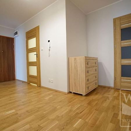 Big Apartment - Old Town - 3 Rooms - Private Parking 弗罗茨瓦夫 外观 照片